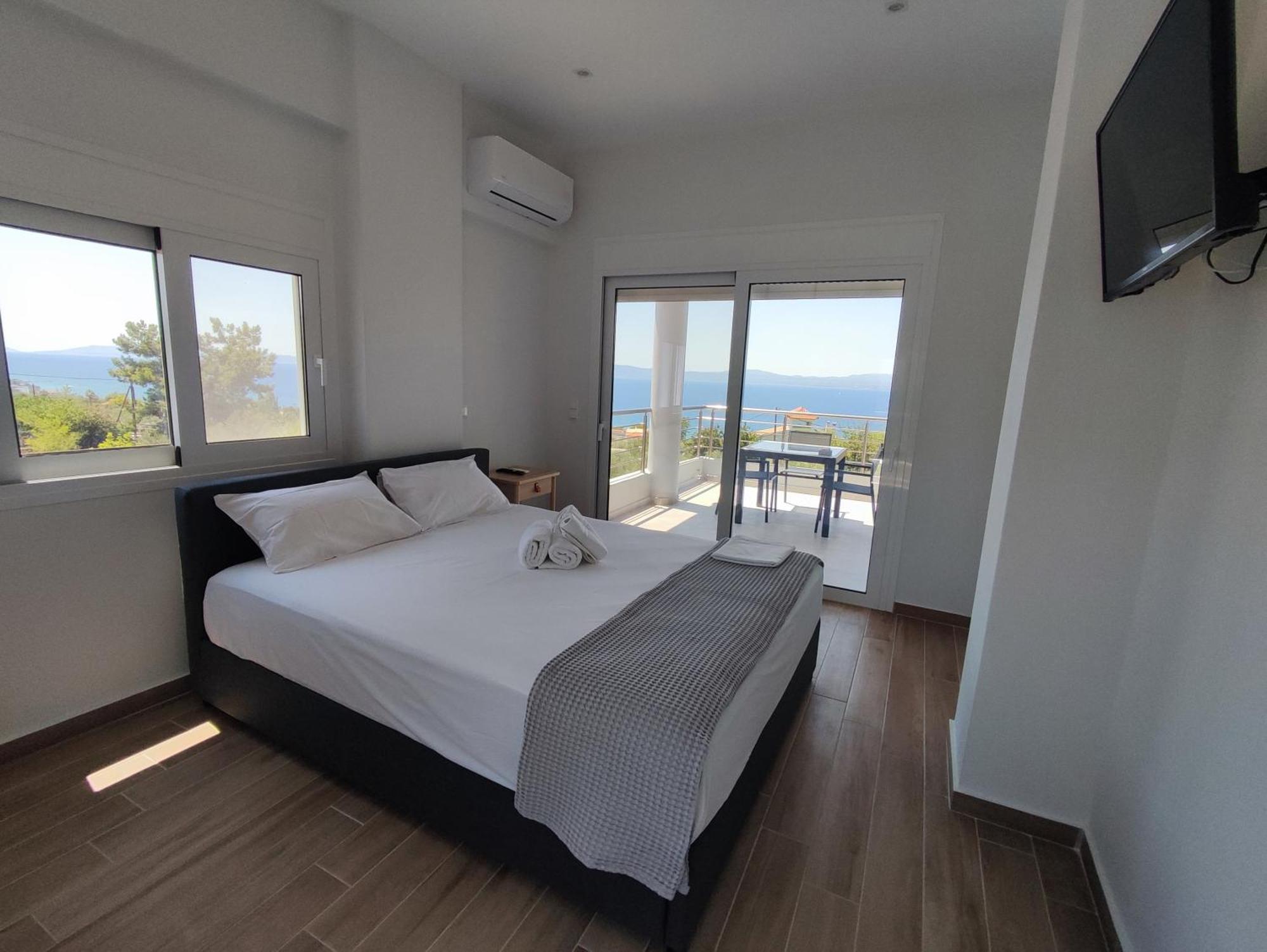 Evilenia Luxury Apartments Kalamata Habitación foto
